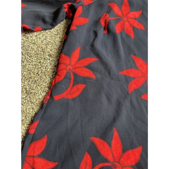 BANANA REPUBLIC Women’s Red Floral Navy Top Size Small Career Flowy - Picture 7 of 9